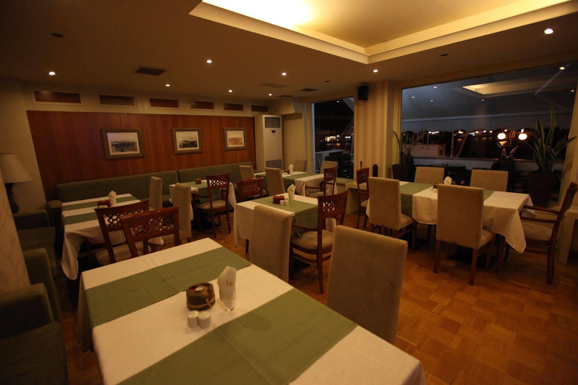 Lesvion Hotel Mytilene Restoran gambar